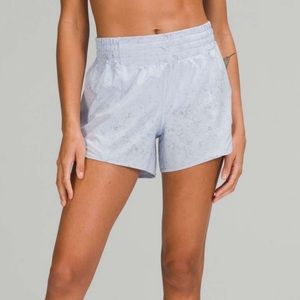 Lululemon High Rise Hotty Hot Gravel Dust Pastel Blue Shorts 4 Inch Size 10